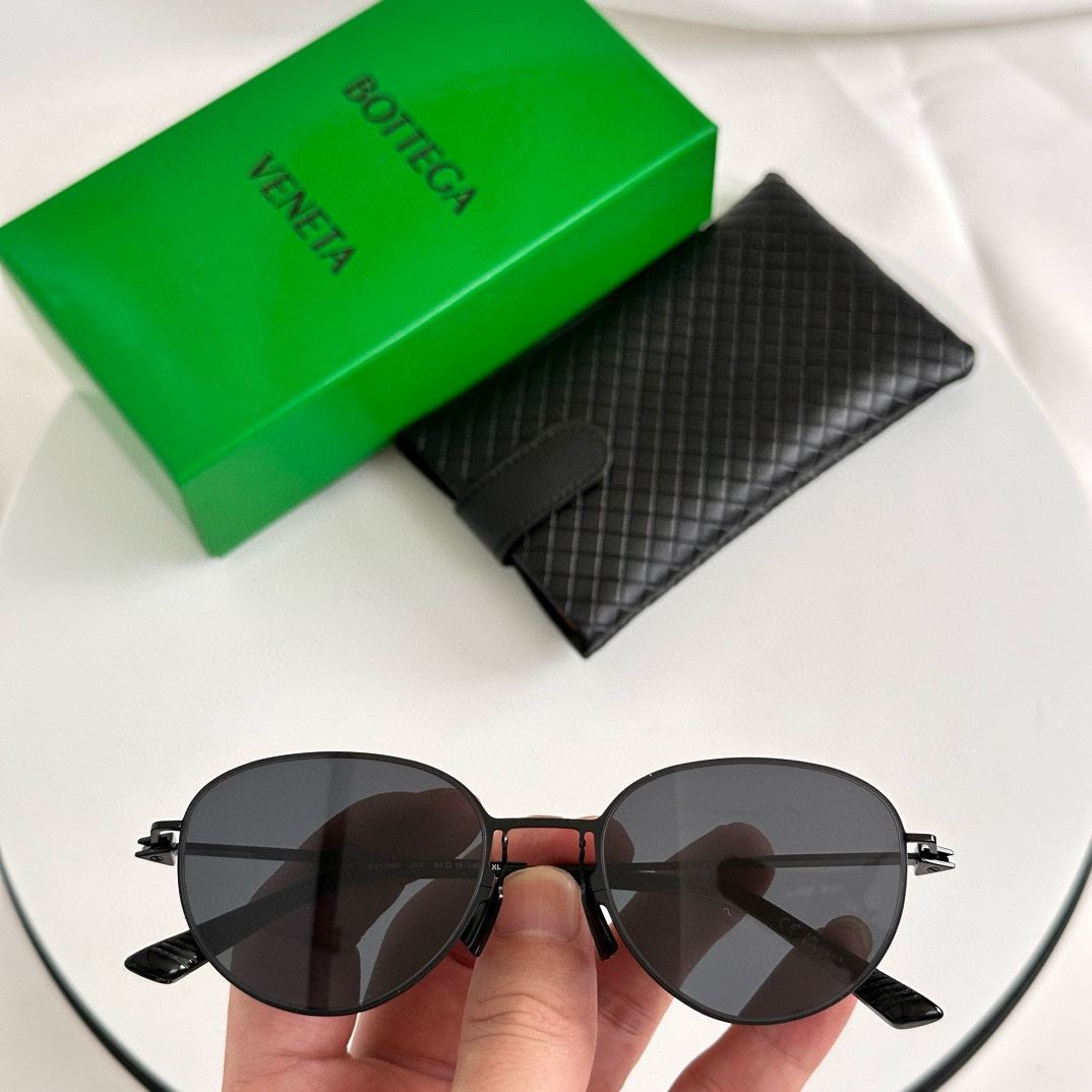 Bottega Veneta Sunglasses